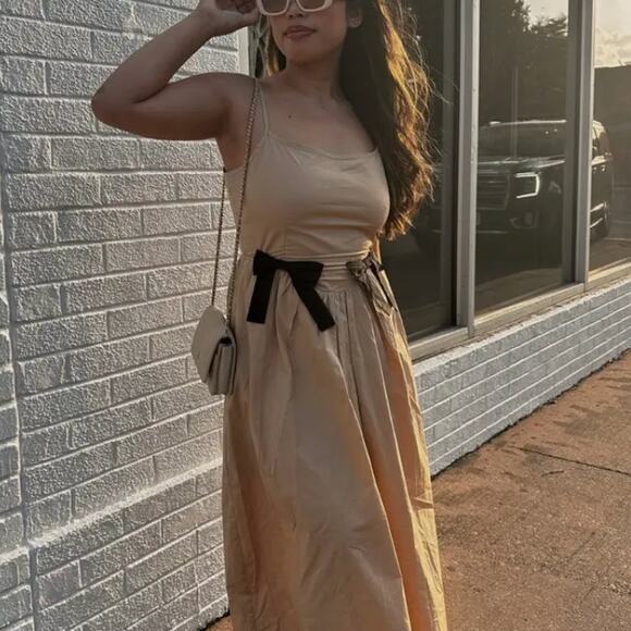 Moon River Cream Ballerina Midi Dress MEDIUM Retro Romantic Bows Designer $102 - Picture 11 of 13